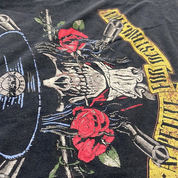 Guns N Roses Graphic T-Shirt - Picture 7 of 8